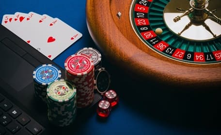 How to Win At Online Poker