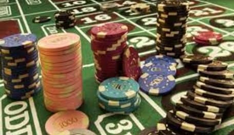 Play cash games with minimal stakes